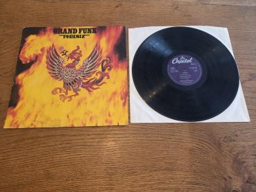 Grand Funk – Phoenix 1980 Capitol Records – 1 C 038-81 269, EMI Electrola – 1 C 038-81 269 Deutsche Pressung VG/VG+